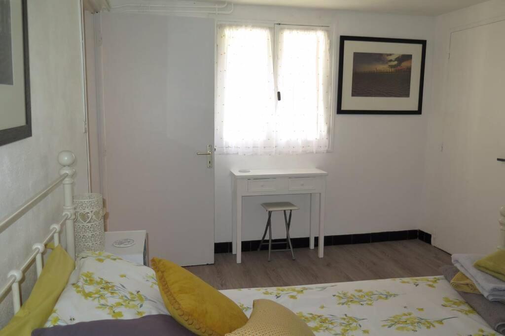 Les Petits Self Contained 2 Bedroom Apartment Molieres (Dordogne) Eksteriør billede